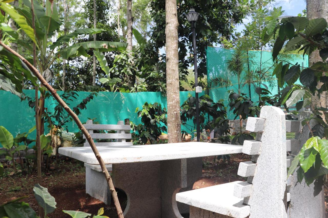 Pine Villa Garden Yercaud Exterior foto